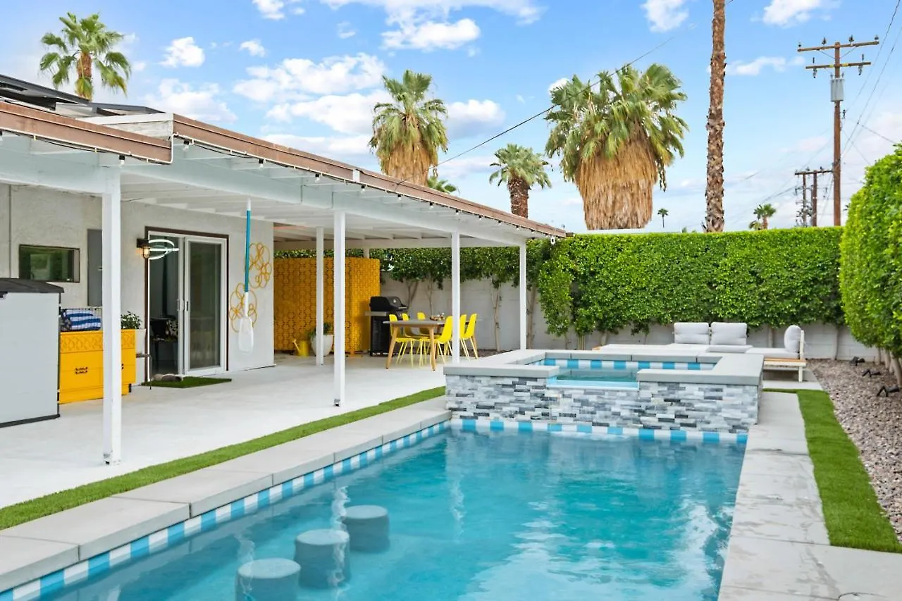 Holiday home The Yellow Retreat Palm Springs United States
